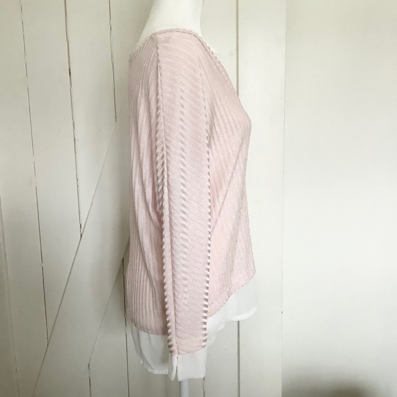 KATE and Pippa pink v-neck layered blouse - Picture 2 of 6